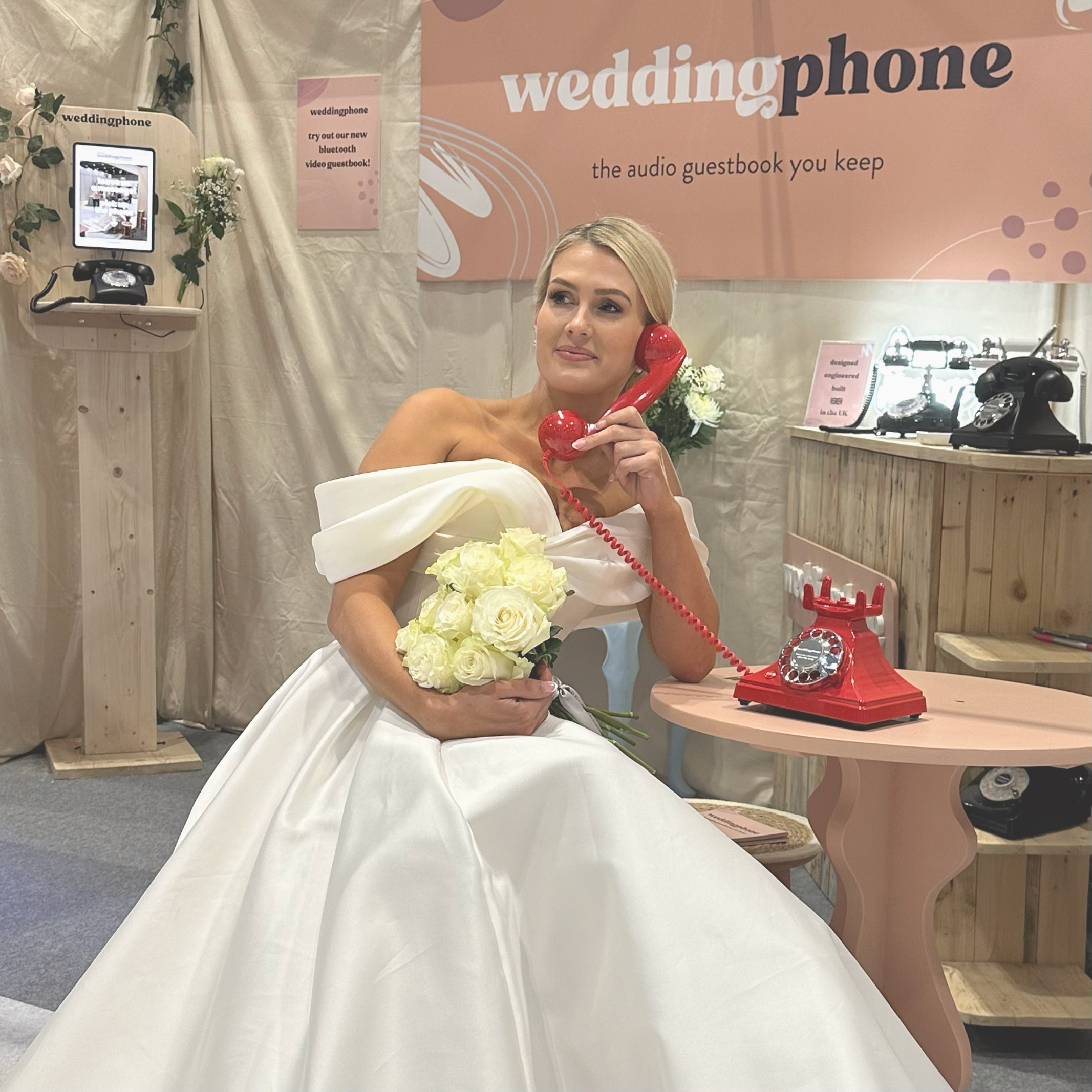 Testing weddingphone’s Noise Cancellation Beside a Live Band